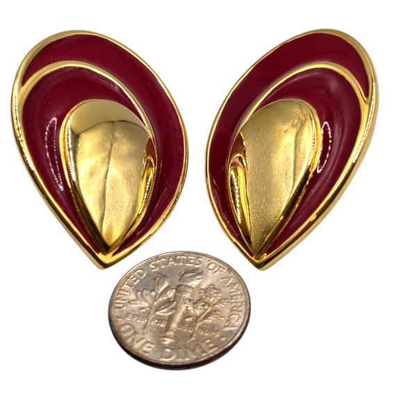 Vintage Monet Clip-On Earrings Gold Tone Red Enamel Teardrop Swirl Statement - Picture 3 of 6